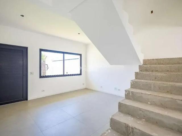 Casa / Sobrado para Venda em Curitiba/PR Santa Felicidade 3 Quartos