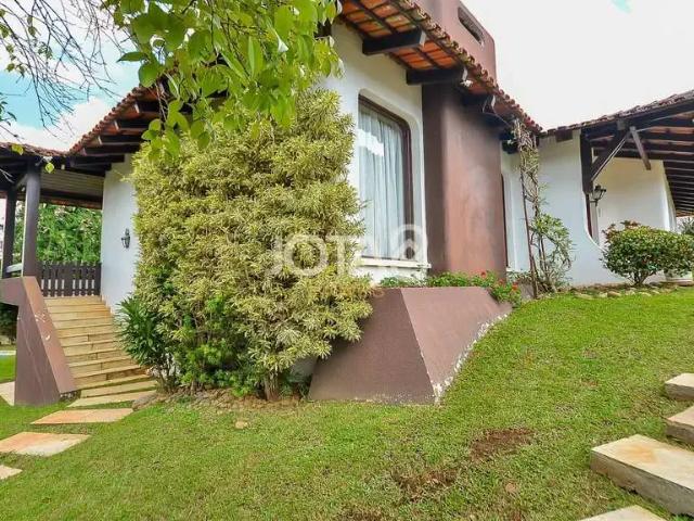 Casa / Sobrado para Venda em Curitiba/PR Santa Felicidade 4 Quartos