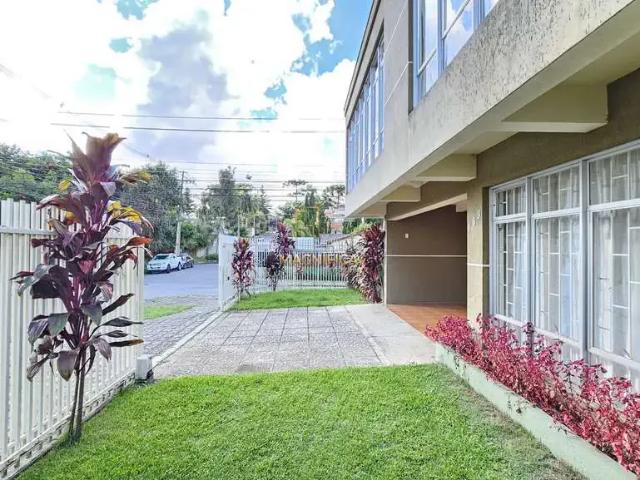 Casa / Sobrado para Venda em Curitiba/PR Santa Quitéria 3 Quartos