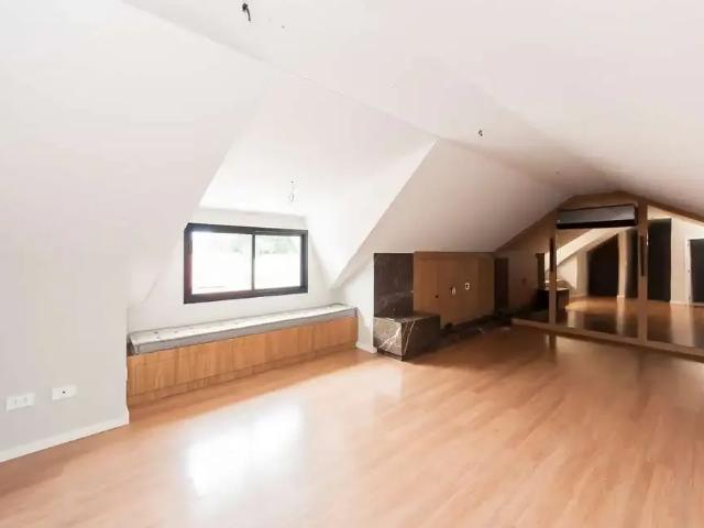 Casa / Sobrado para Venda em Curitiba/PR Santa Quitéria 3 Quartos