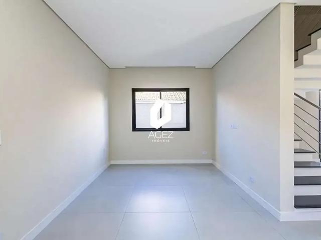 Casa / Sobrado para Venda em Curitiba/PR Santa Quitéria 3 Quartos