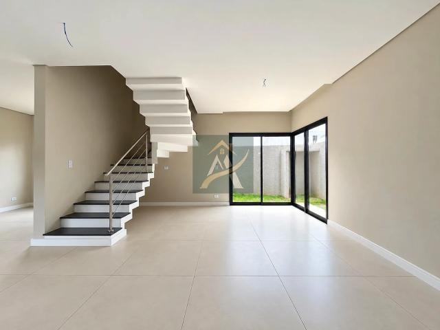 Casa / Sobrado para Venda em Curitiba/PR Santa Quitéria 3 Quartos
