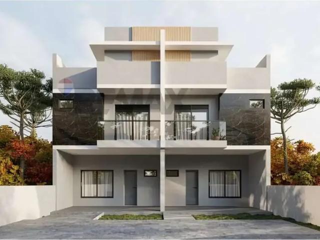 Casa / Sobrado para Venda em Curitiba/PR Santa Quitéria 3 Quartos