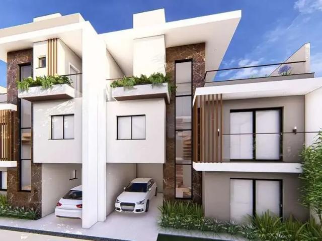 Casa / Sobrado para Venda em Curitiba/PR Santa Quitéria 3 Quartos
