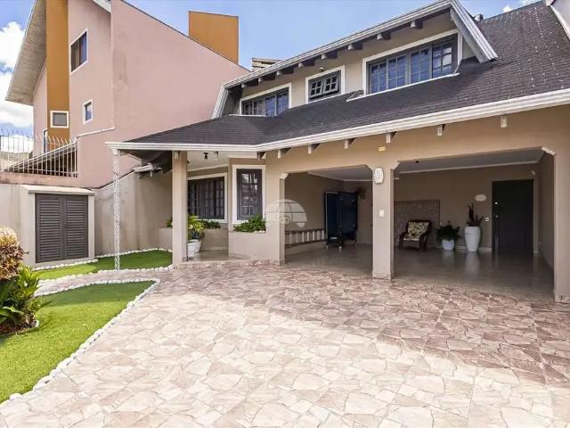 Casa / Sobrado para Venda em Curitiba/PR Santa Quitéria 4 Quartos
