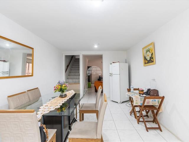 Casa / Sobrado para Venda em Curitiba/PR Santa Quitéria 4 Quartos