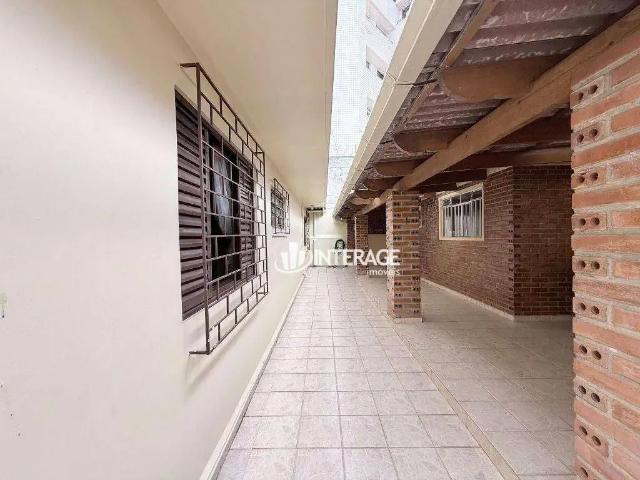 Casa / Sobrado para Venda em Curitiba/PR Santa Quitéria 4 Quartos