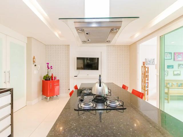 Casa / Sobrado para Venda em Curitiba/PR Santo Inácio 4 Quartos