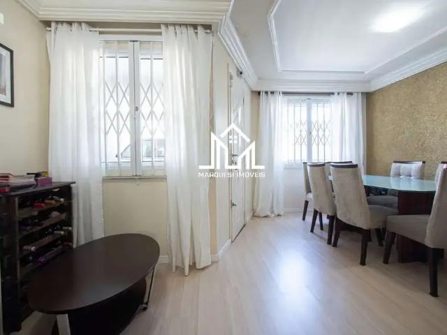 Casa / Sobrado para Venda em Curitiba/PR Santo Inácio 4 Quartos