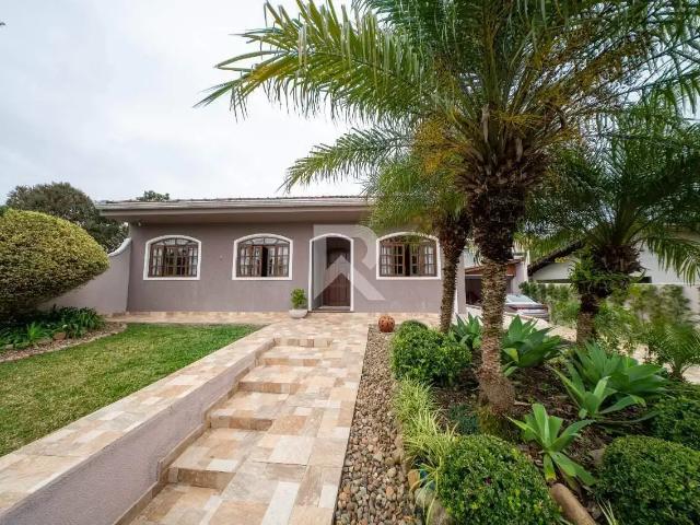 Casa / Sobrado para Venda em Curitiba/PR Santo Inácio 5 Quartos