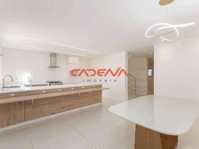 Casa / Sobrado para Venda em Curitiba/PR Santo Inácio 3 Quartos