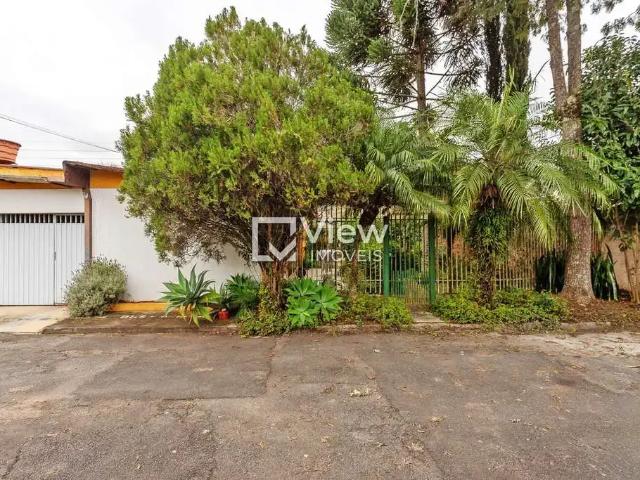 Casa / Sobrado para Venda em Curitiba/PR Seminário 4 Quartos
