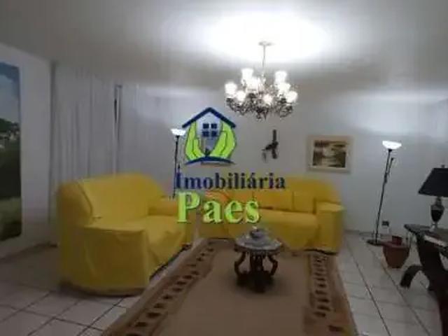 Casa / Sobrado para Venda em Curitiba/PR Seminário 5 Quartos