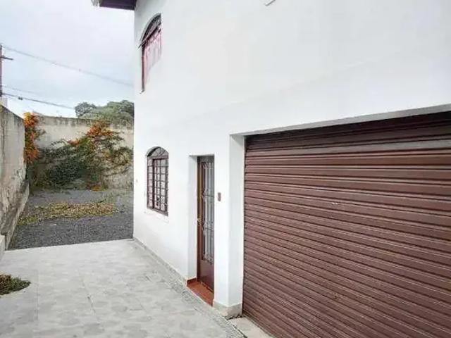Casa / Sobrado para Venda em Curitiba/PR Seminário 3 Quartos
