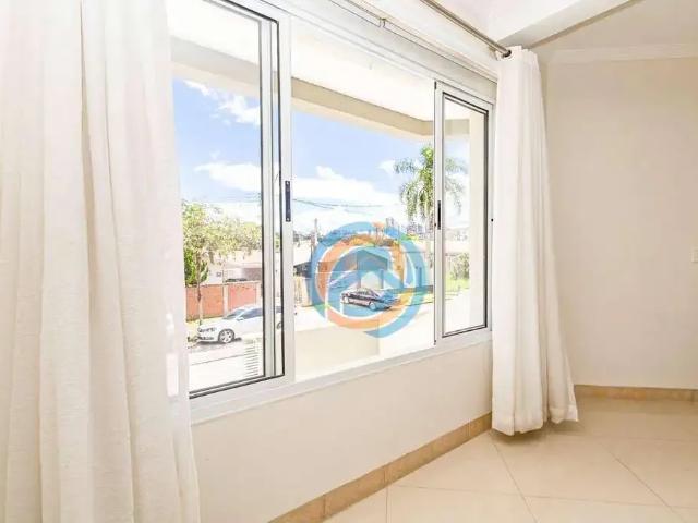 Casa / Sobrado para Venda em Curitiba/PR Seminário 3 Quartos
