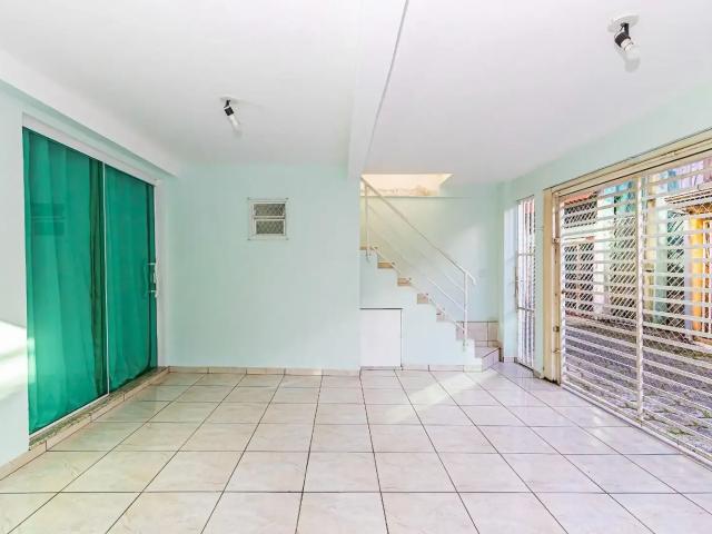 Casa / Sobrado para Venda em Curitiba/PR Sítio Cercado 3 Quartos
