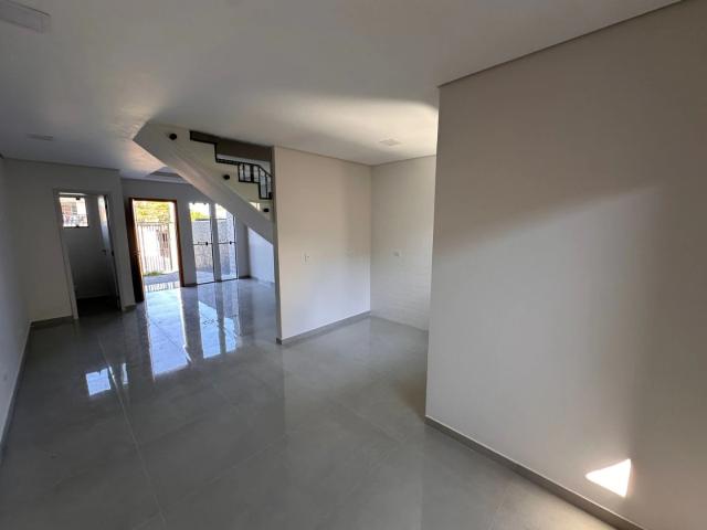 Casa / Sobrado para Venda em Curitiba/PR Sítio Cercado 3 Quartos