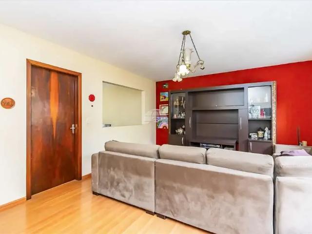Casa / Sobrado para Venda em Curitiba/PR Tarumã 3 Quartos