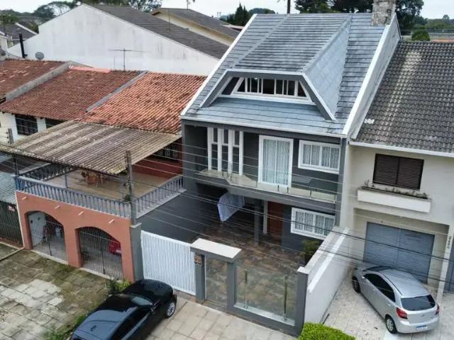Casa / Sobrado para Venda em Curitiba/PR Tarumã 3 Quartos