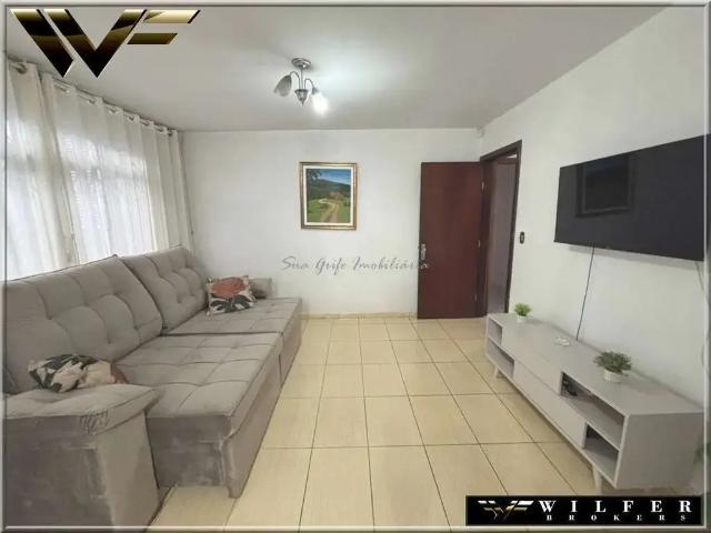 Casa / Sobrado para Venda em Curitiba/PR Tarumã 3 Quartos