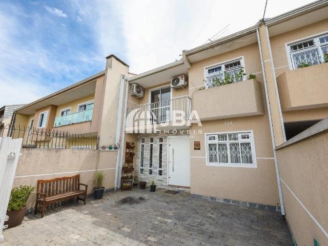 Casa / Sobrado para Venda em Curitiba/PR Tarumã 3 Quartos