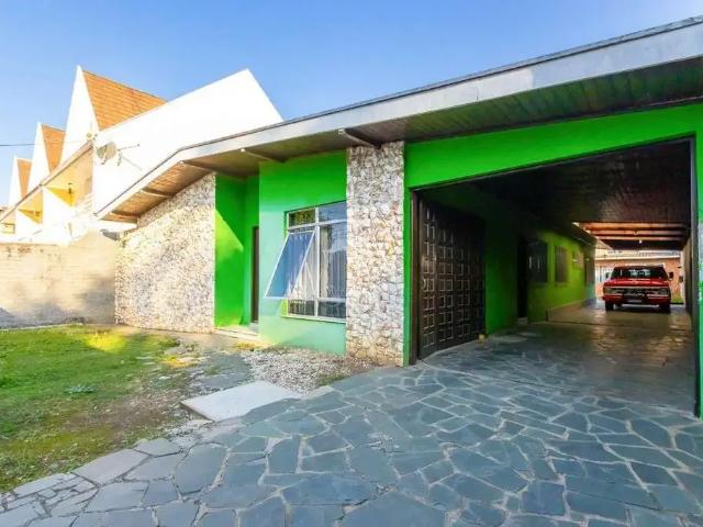 Casa / Sobrado para Venda em Curitiba/PR Tarumã 3 Quartos