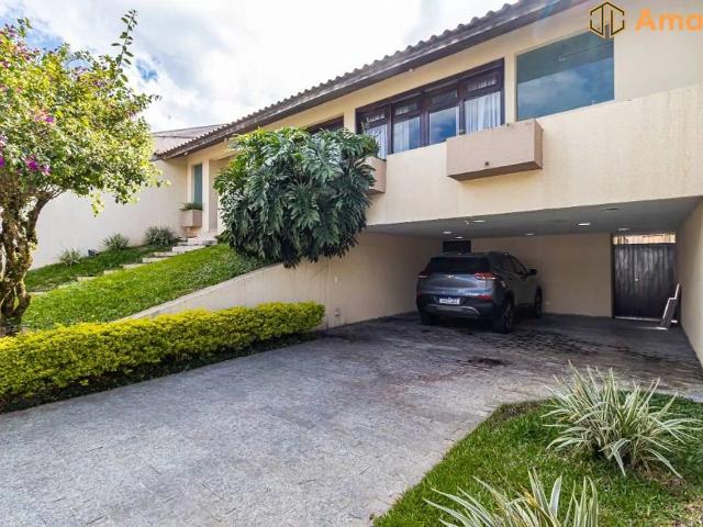 Casa / Sobrado para Venda em Curitiba/PR Tarumã 4 Quartos