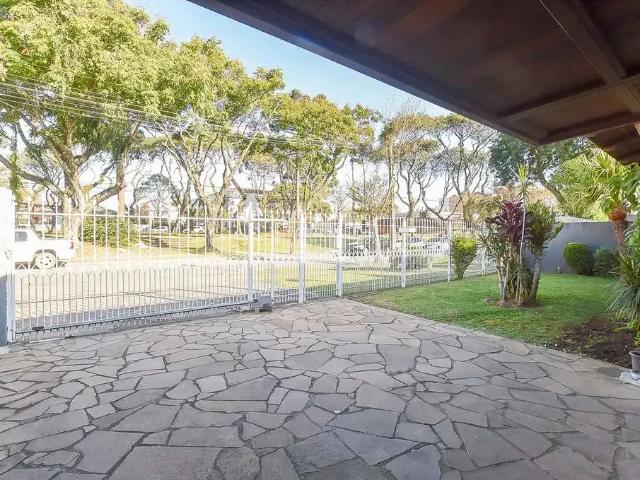 Casa / Sobrado para Venda em Curitiba/PR Tarumã 7 Quartos