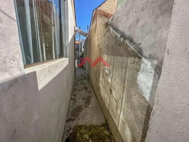 Casa / Sobrado para Venda em Curitiba/PR Tatuquara 2 Quartos