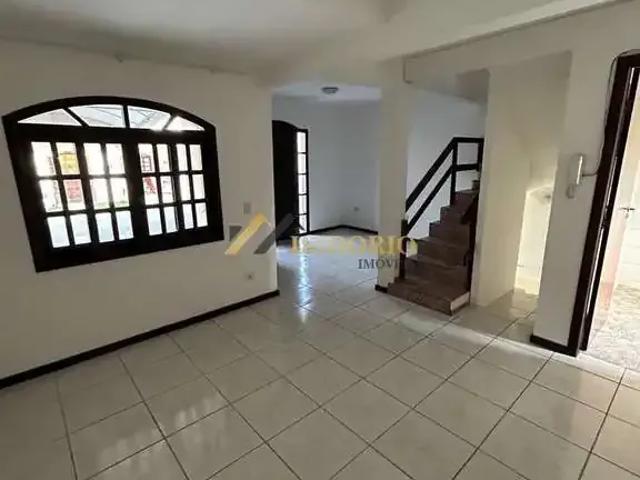Casa / Sobrado para Venda em Curitiba/PR Tingui 3 Quartos