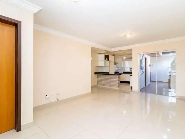 Casa / Sobrado para Venda em Curitiba/PR Tingui 3 Quartos