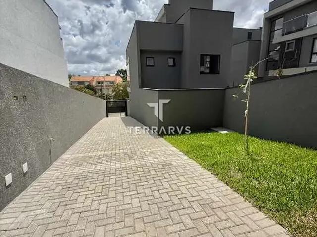 Casa / Sobrado para Venda em Curitiba/PR Tingui 3 Quartos