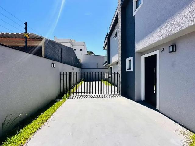 Casa / Sobrado para Venda em Curitiba/PR Uberaba 3 Quartos