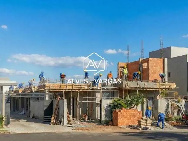 Casa / Sobrado para Venda em Curitiba/PR Uberaba 3 Quartos