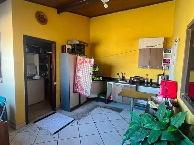 Casa / Sobrado para Venda em Curitiba/PR Uberaba 3 Quartos