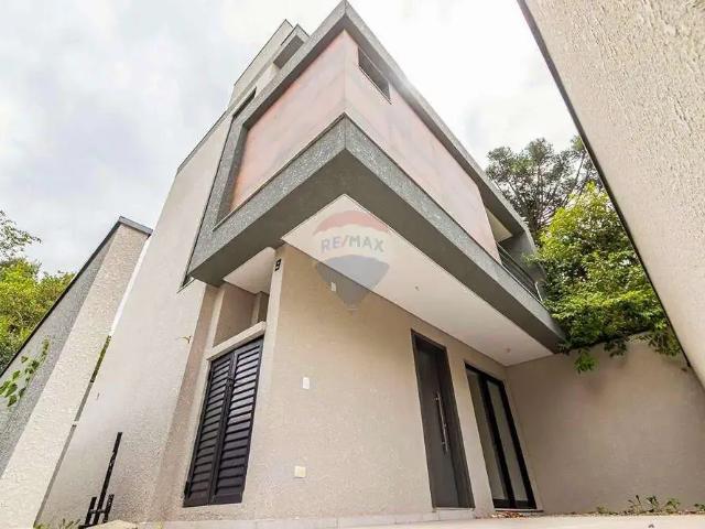Casa / Sobrado para Venda em Curitiba/PR Uberaba 3 Quartos