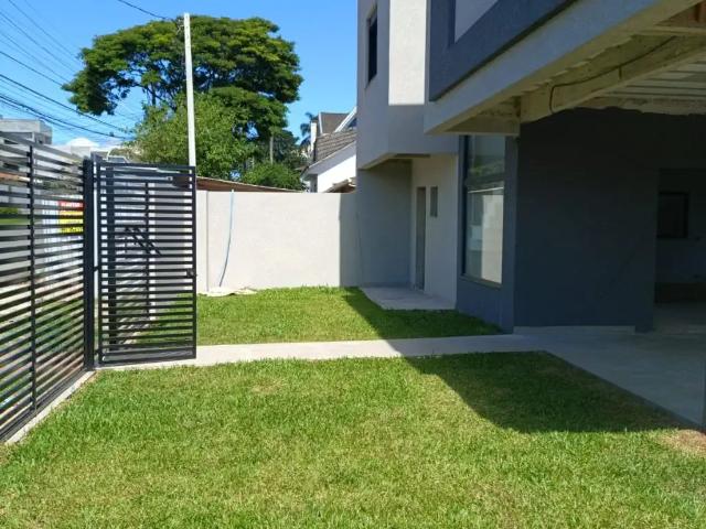 Casa / Sobrado para Venda em Curitiba/PR Uberaba 3 Quartos
