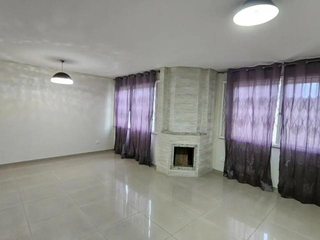 Casa / Sobrado para Venda em Curitiba/PR Uberaba 3 Quartos