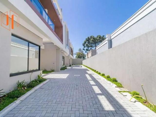 Casa / Sobrado para Venda em Curitiba/PR Uberaba 3 Quartos