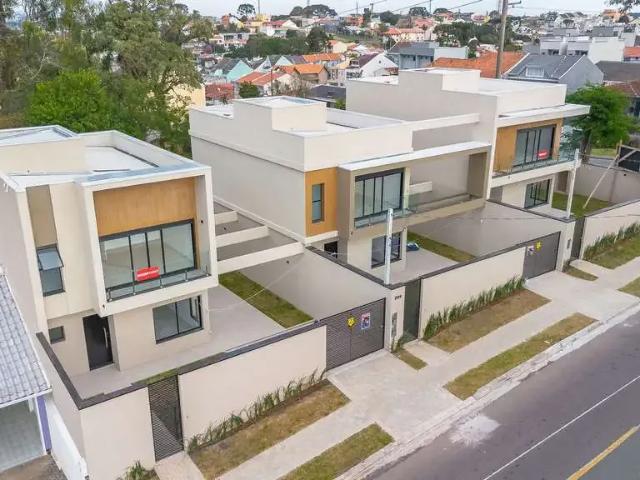 Casa / Sobrado para Venda em Curitiba/PR Uberaba 3 Quartos