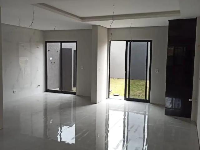 Casa / Sobrado para Venda em Curitiba/PR Uberaba 3 Quartos
