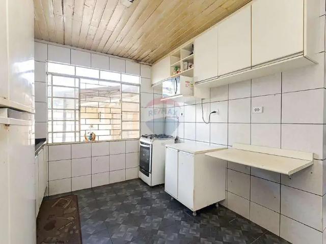 Casa / Sobrado para Venda em Curitiba/PR Uberaba 4 Quartos