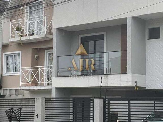Casa / Sobrado para Venda em Curitiba/PR Uberaba 4 Quartos