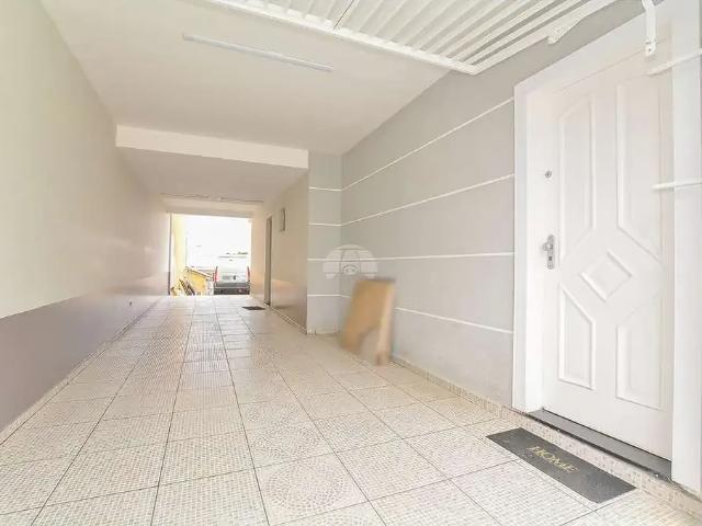 Casa / Sobrado para Venda em Curitiba/PR Uberaba 5 Quartos