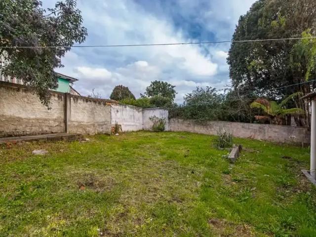 Casa / Sobrado para Venda em Curitiba/PR Uberaba 5 Quartos