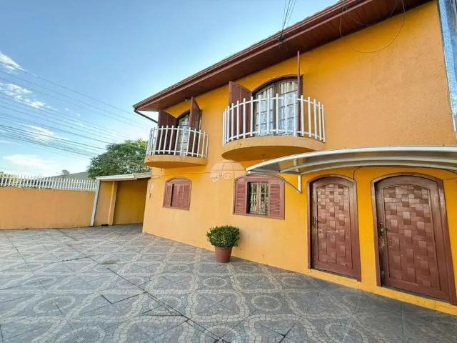Casa / Sobrado para Venda em Curitiba/PR Uberaba 5 Quartos