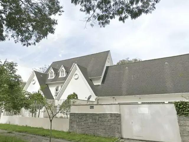 Casa / Sobrado para Venda em Curitiba/PR Vista Alegre 4 Quartos