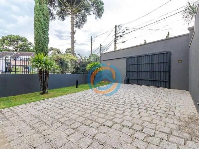Casa / Sobrado para Venda em Curitiba/PR Vista Alegre 6 Quartos