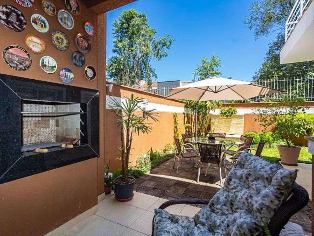 Casa / Sobrado para Venda em Curitiba/PR Vista Alegre 3 Quartos