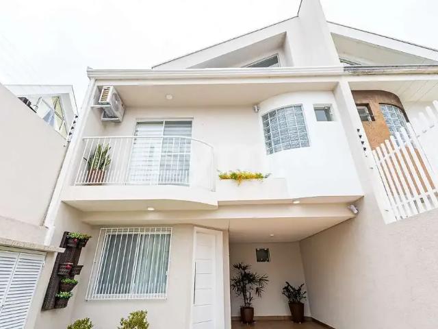 Casa / Sobrado para Venda em Curitiba/PR Vista Alegre 3 Quartos